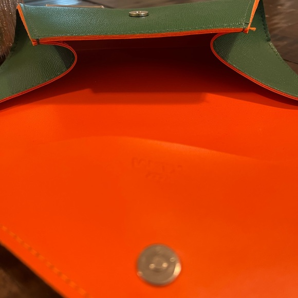 Jantaminiau Green Orange Origami 1st Class Travel Wristlet - Picture 5 of 5